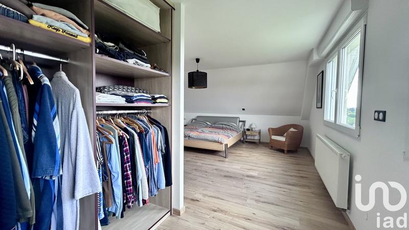 Maison - 217 m² - 6 pièces