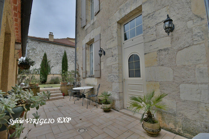 Maison - 155 m² - 6 pièces