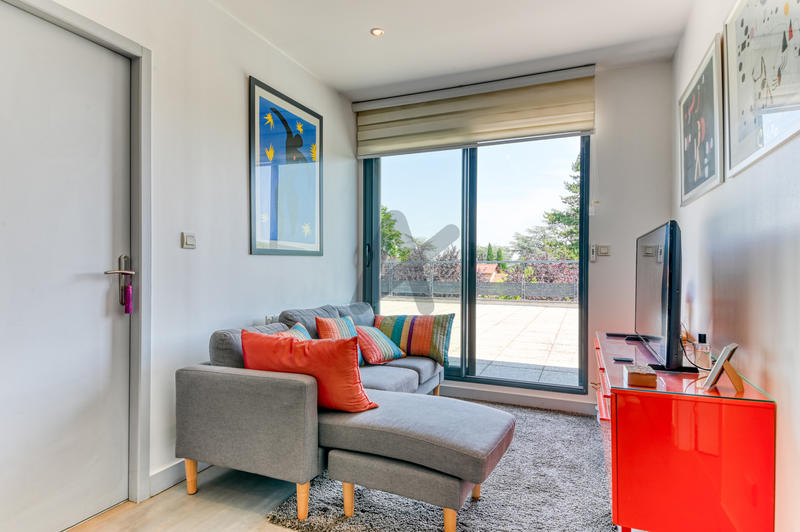 Maison - 217 m² - 6 pièces