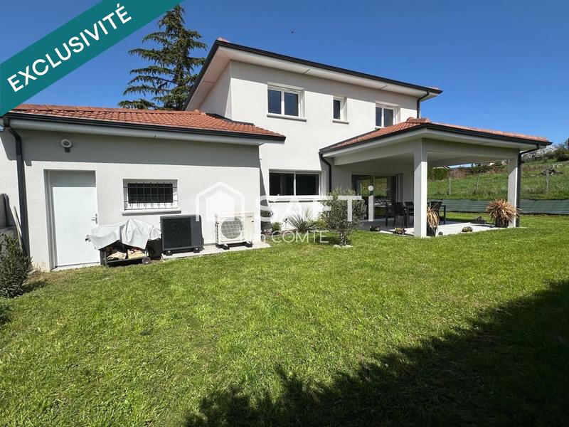 Maison - 136 m² - 5 pièces