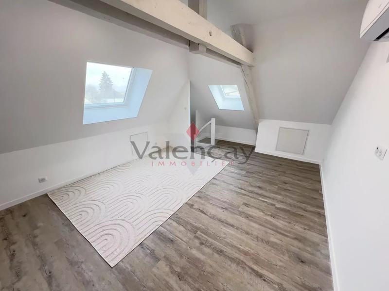 Maison - 152 m² - 6 pièces