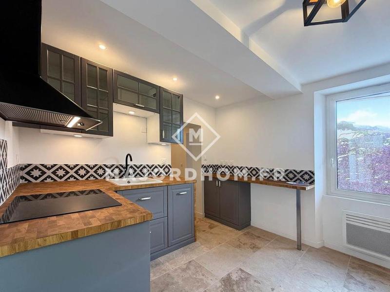 Maison de ville - 130 m² - 4 pièces