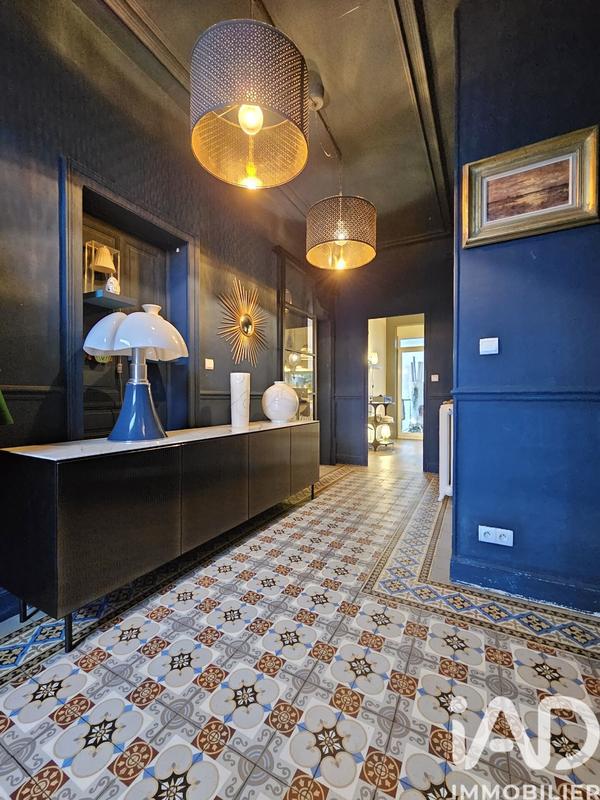 Maison de ville - 222 m² - 7 pièces