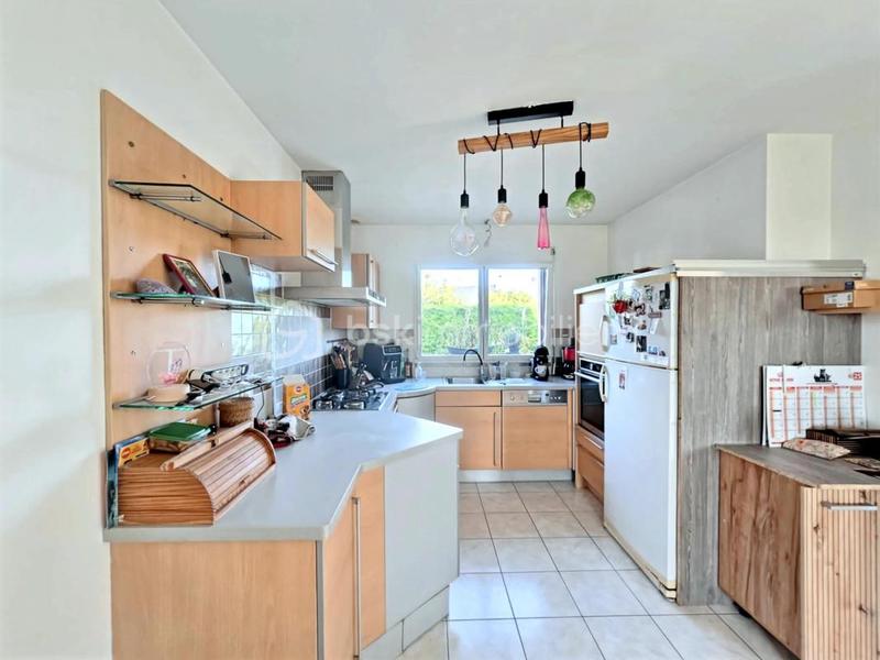 Maison traditionnelle - 112 m² - 6 pièces