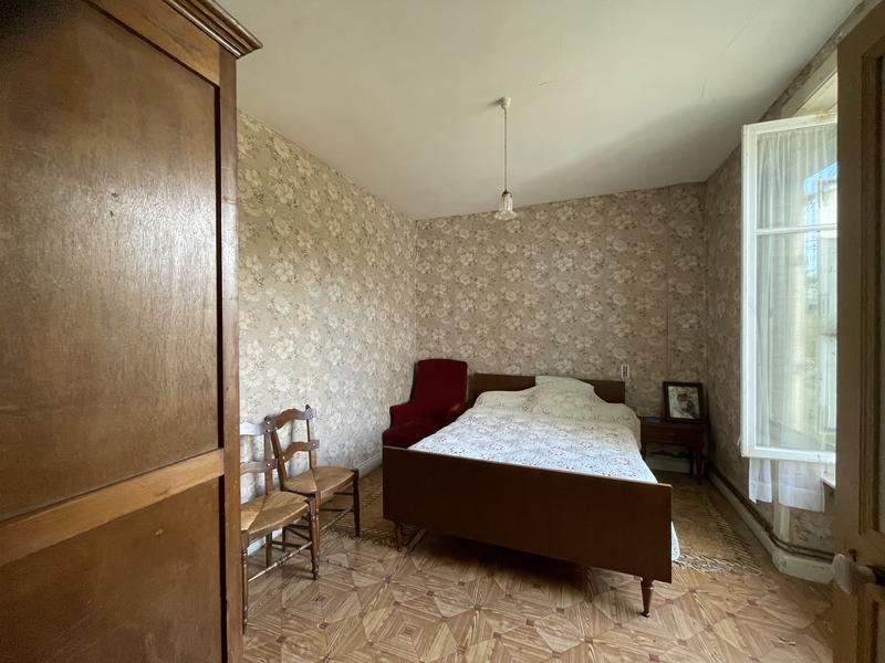 Maison - 97 m² - 5 pièces