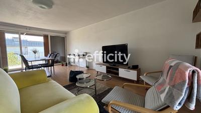 Appartement - 117 m² - 4 pièces