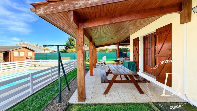 Maison - 103 m² - 5 pièces