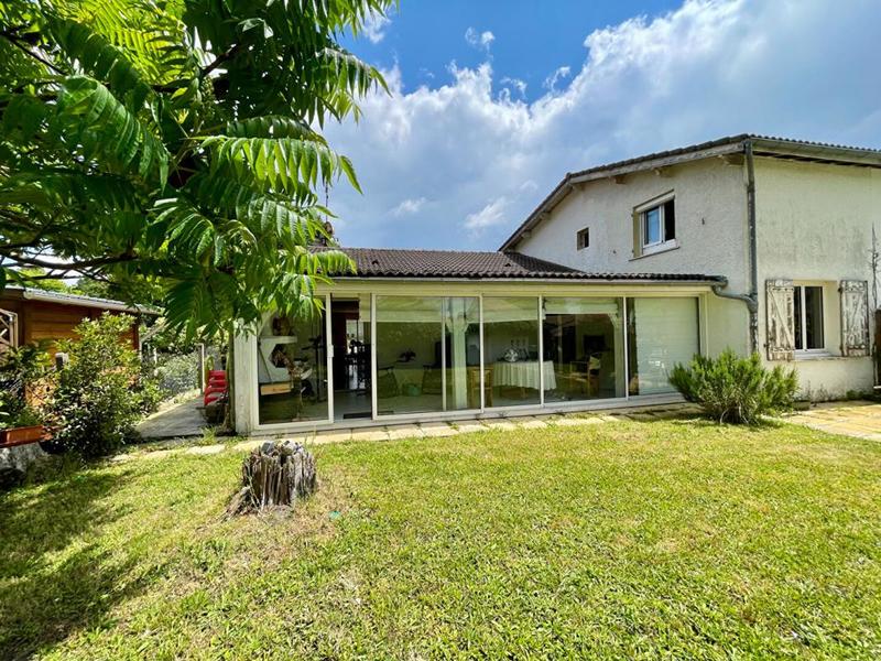 Maison - 130 m² - 6 pièces