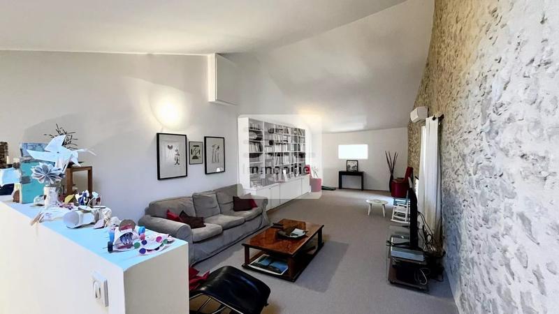 Mas - 310 m² - 10 pièces