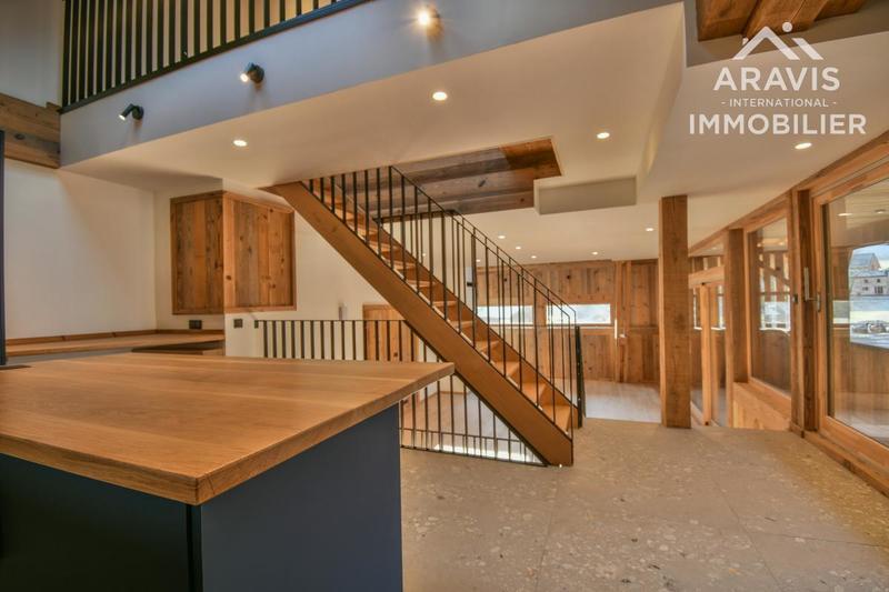 Appartement - 198 m² - 6 pièces