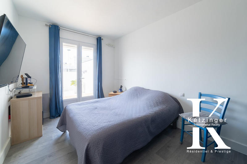 Maison - 179 m² - 7 pièces