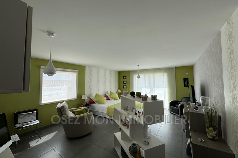 Villa - 190 m² - 6 pièces