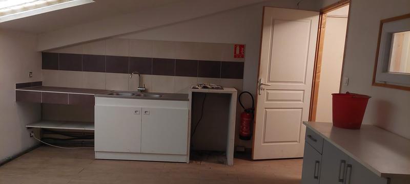 Local commercial - 543 m² - 7 pièces