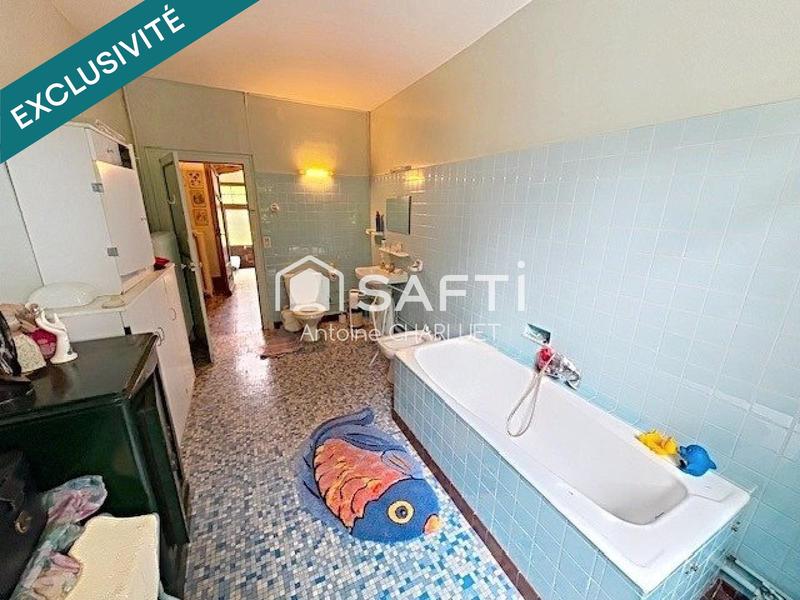 Maison - 410 m² - 11 pièces