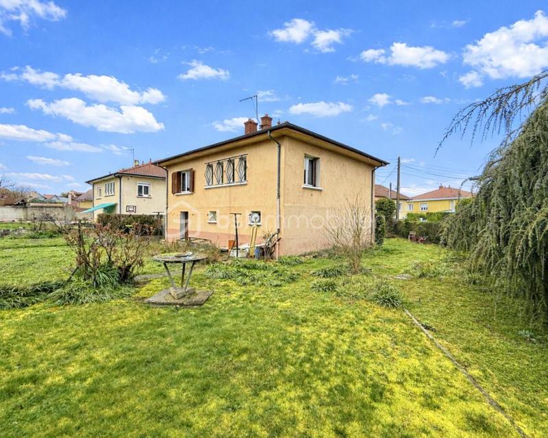 Maison - 136 m² - 3 pièces