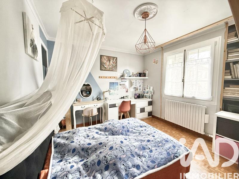 Maison - 98 m² - 6 pièces