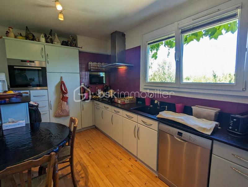 Maison traditionnelle - 94 m² - 5 pièces