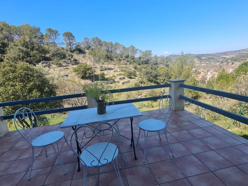 Propriété - 110 m² - 5 pièces