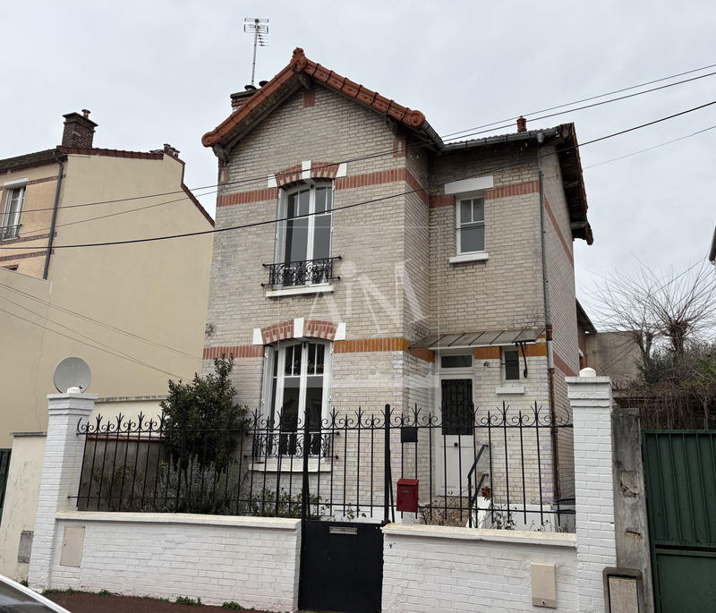 Maison - 86 m² - 3 pièces