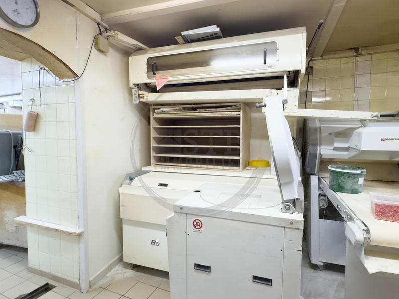 Fonds de commerce - Magasins - 350 m²