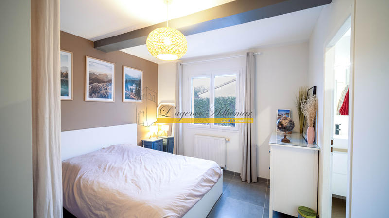 Maison - 102 m² - 4 pièces