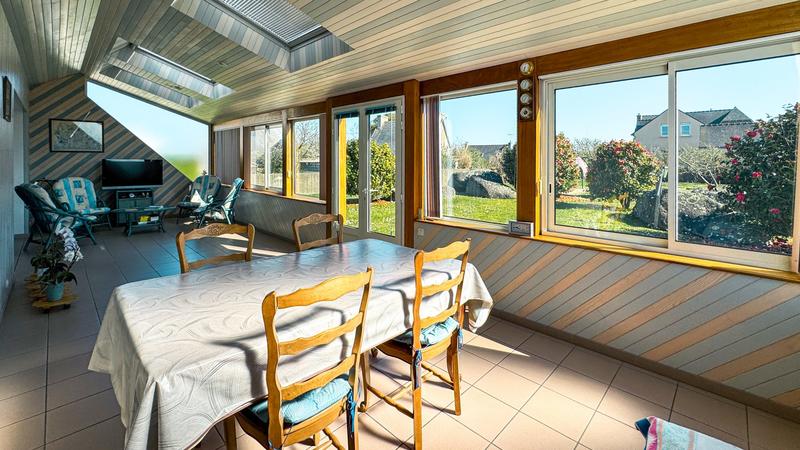 Maison traditionnelle - 160 m² - 6 pièces