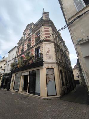 Immeuble - 461 m² - 15 pièces