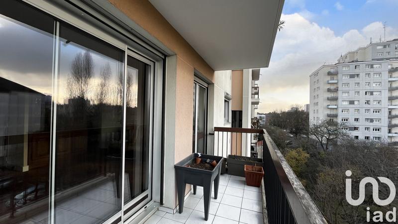 Appartement - 80 m² - 4 pièces