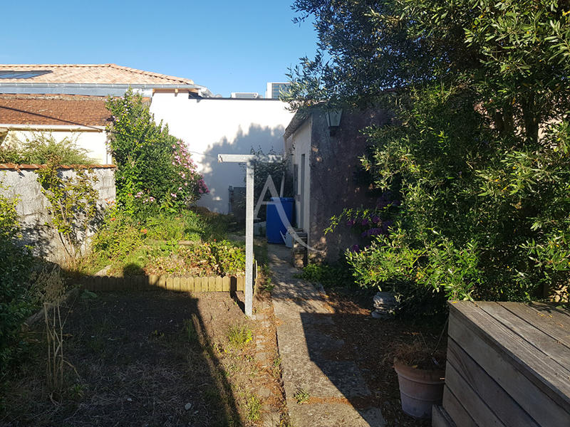 Maison - 102 m² - 3 pièces