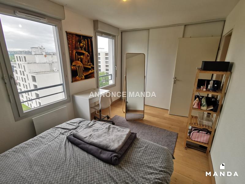 Chambre - 14 m² - 4 pièces