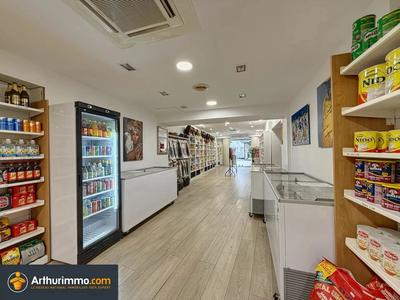 Bureau - 116 m² - 1 pièce