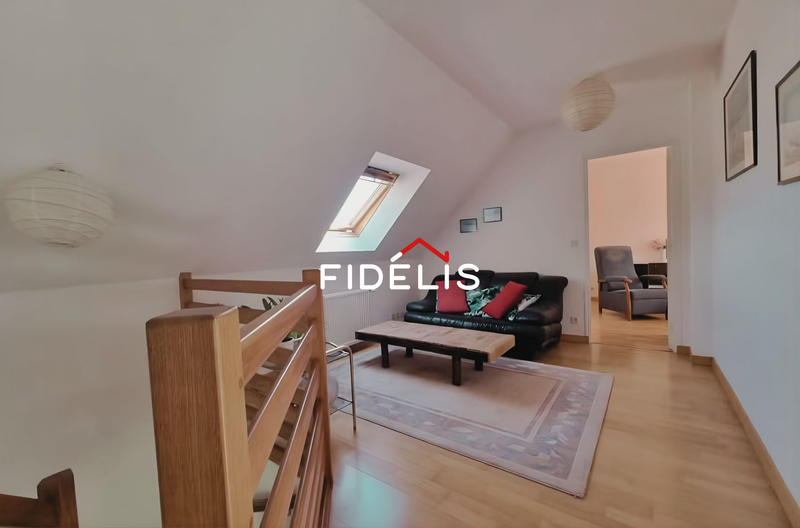 Maison - 106 m² - 5 pièces