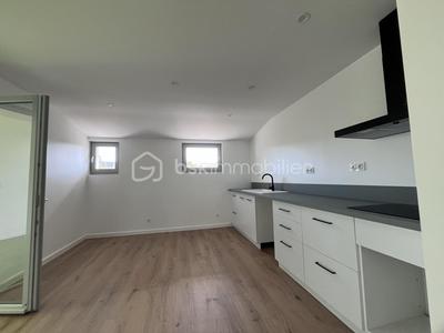 Maison de ville - 130 m² - 4 pièces