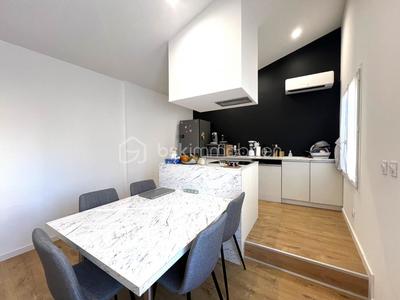 Maison de ville - 80 m² - 3 pièces