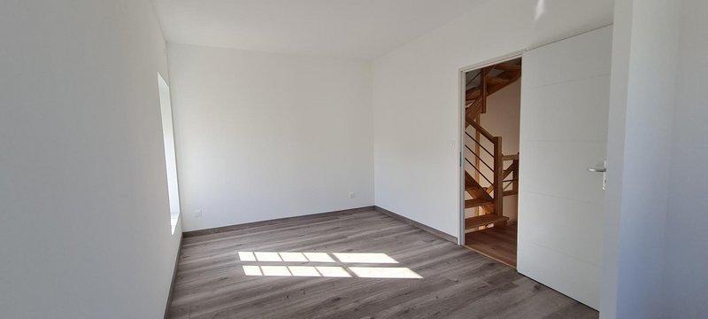 Appartement - 140 m² - 5 pièces