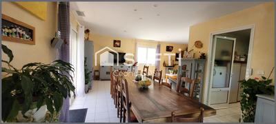 Maison - 140 m² - 5 pièces