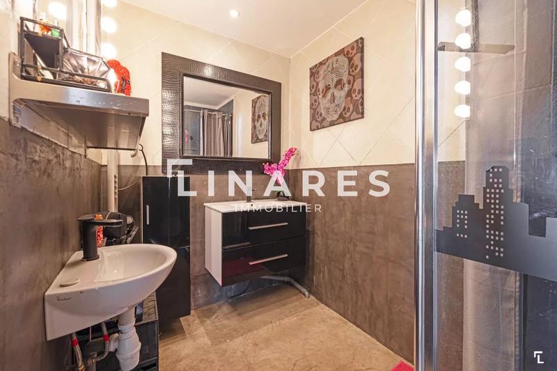 Maison - 150 m² - 4 pièces