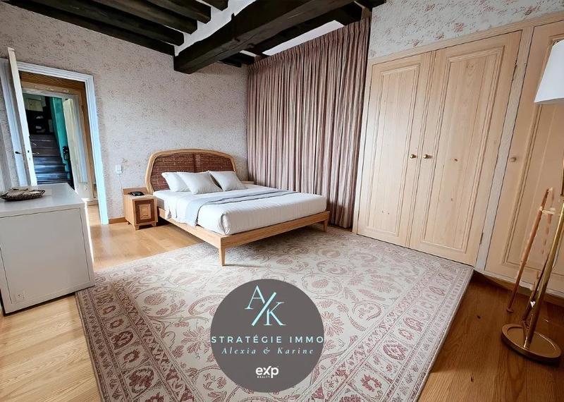 Maison - 163 m² - 7 pièces