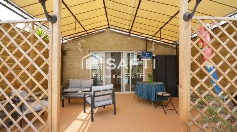 Maison - 240 m² - 8 pièces