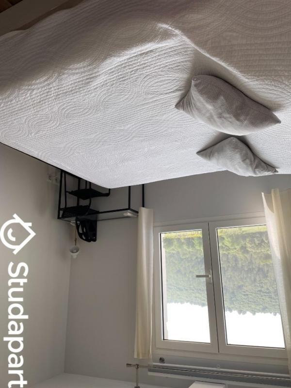 Chambre - 12 m² - 1 pièce