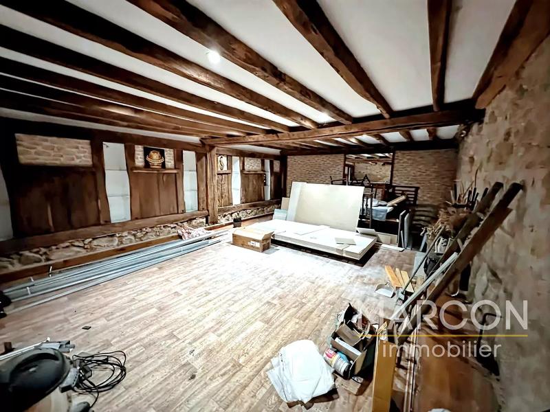 Maison de village - 255 m² - 7 pièces