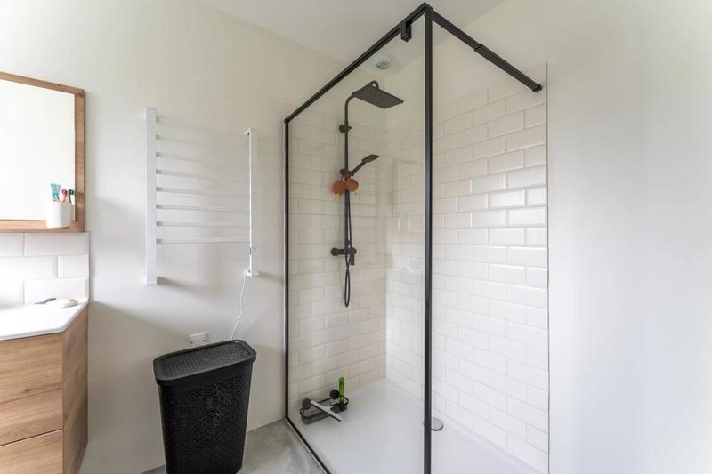 Maison - 196 m² - 8 pièces