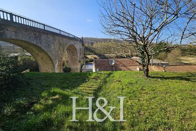 Propriété - 103 m² - 5 pièces