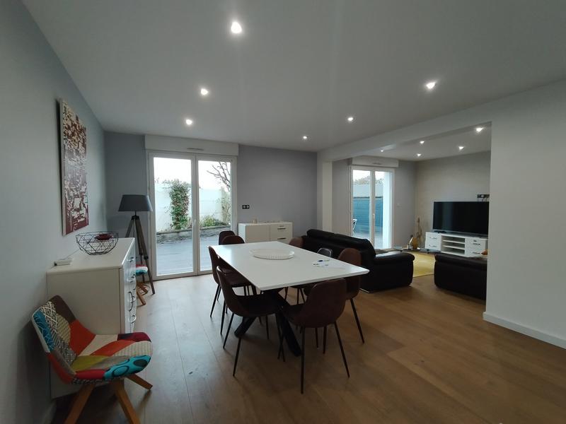 Maison - 106 m² - 5 pièces