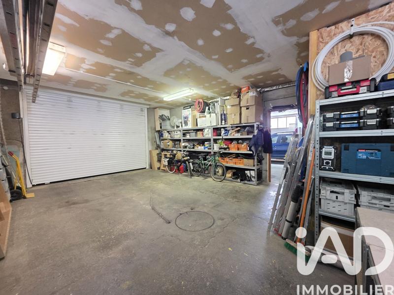 Maison - 96 m² - 6 pièces