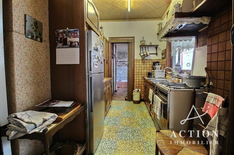 Maison - 93 m² - 4 pièces