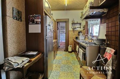 Maison - 93 m² - 4 pièces