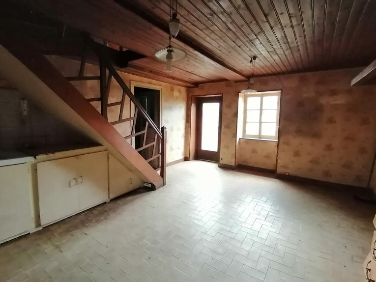 Maison - 110 m² - 6 pièces