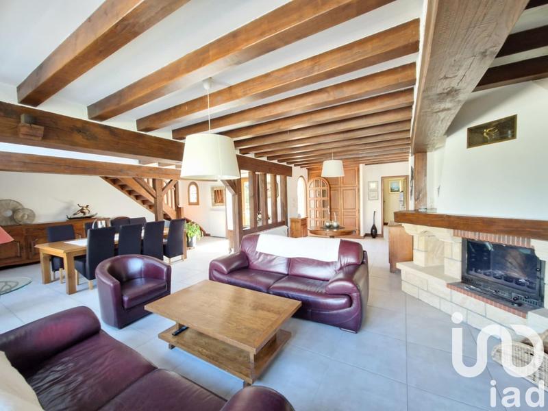 Maison - 300 m² - 9 pièces