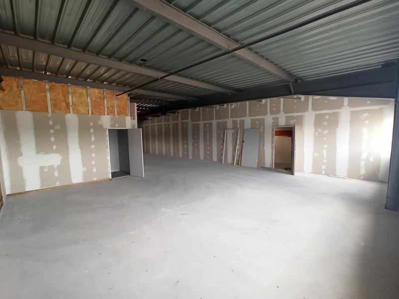 Local commercial - 179 m²